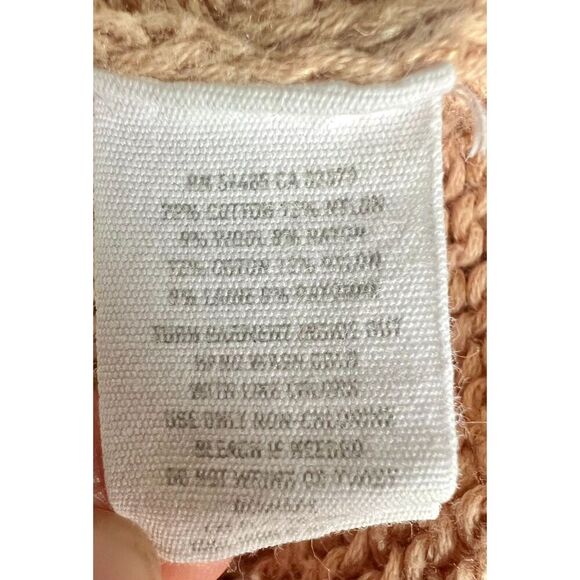 All-Seasons Aerie Tan V-Neck Sweater in XL - Picture 6 of 6